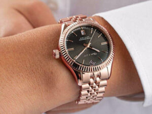 96f51632068e9bfb7bd72a21602459ab