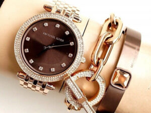 0f40f361263d64642ea2e134bc1ba32b