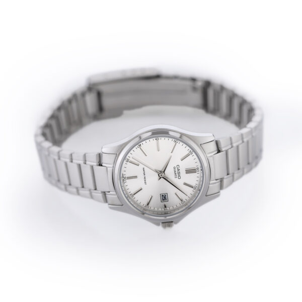 d40fc7f64bb85d1e95989da2f3a4eb1b