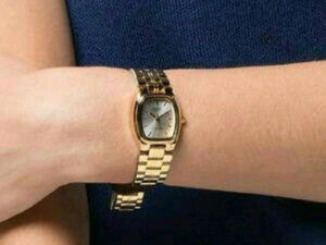 71518981022cd9e1a43a79b730c0d7f8